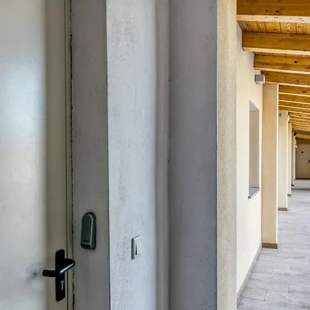Apartmán Giuliano Empuria 6 Personas *